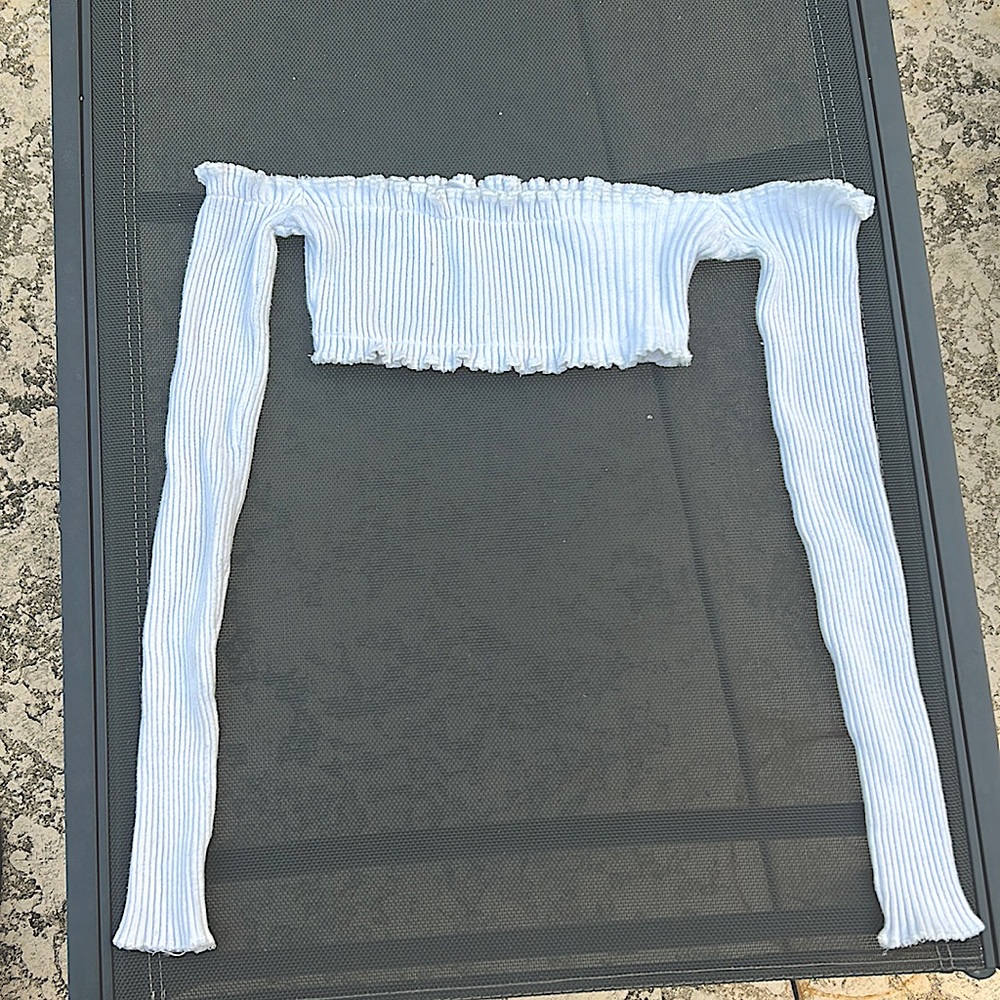 Cropped long sleeve